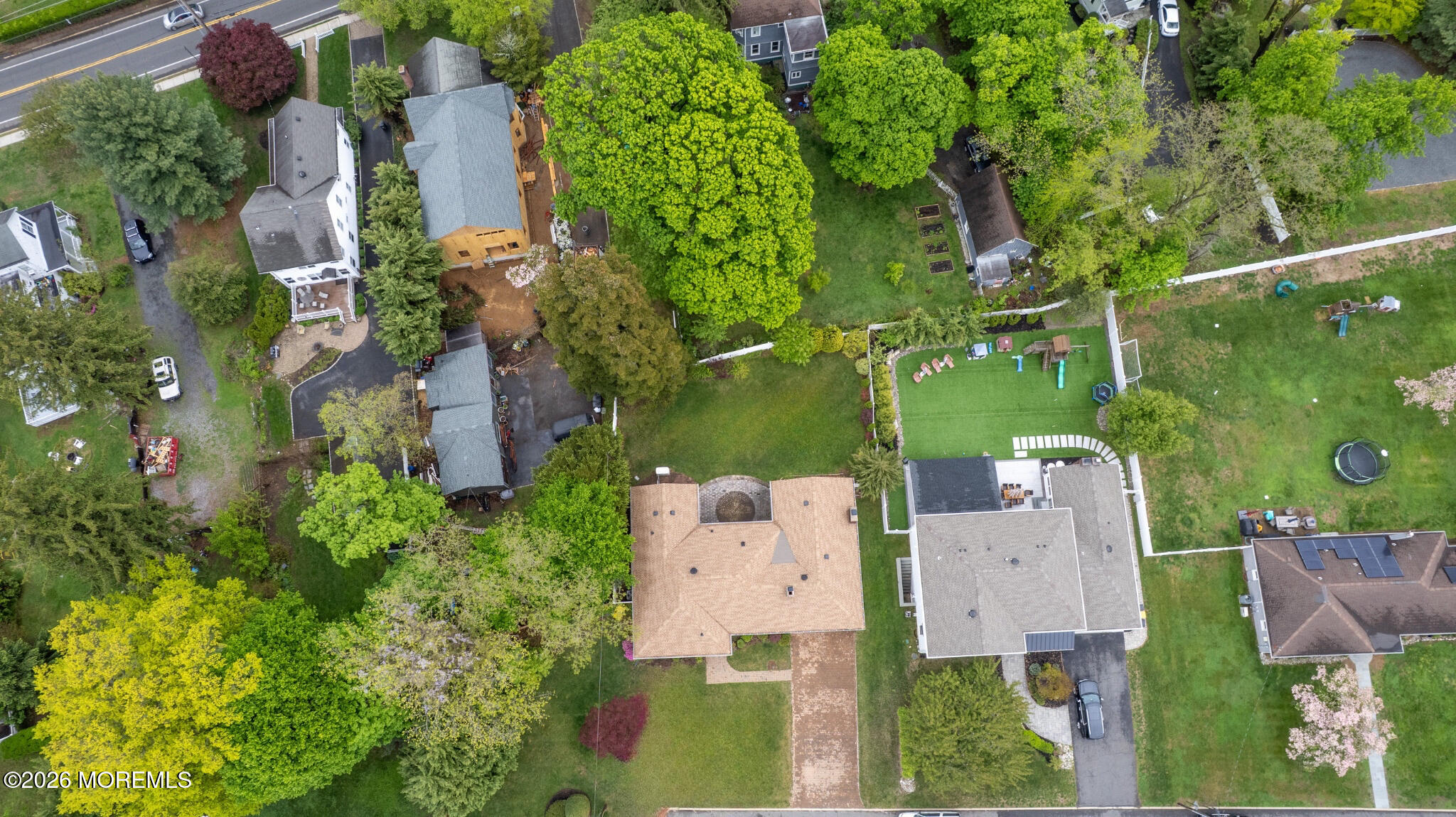 52 SilverWhite Road Little Silver, NJ 07739 - Photo 34 of 37 28 dji_fly_20260430_114214_82_1777563958