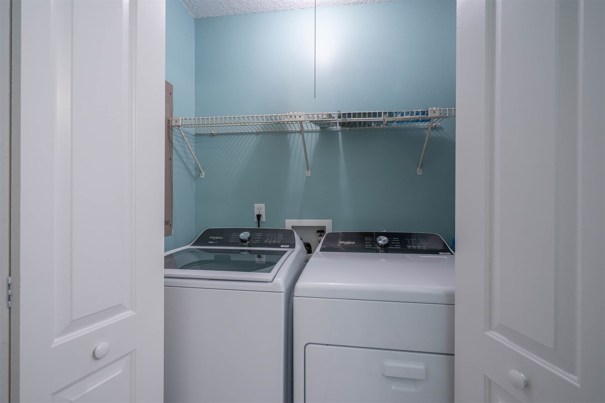 2892 Forest Ridge Drive, Unit V2 Fernandina Beach, FL 32034 - Photo 15 of 32 a utility room with dryer and washer