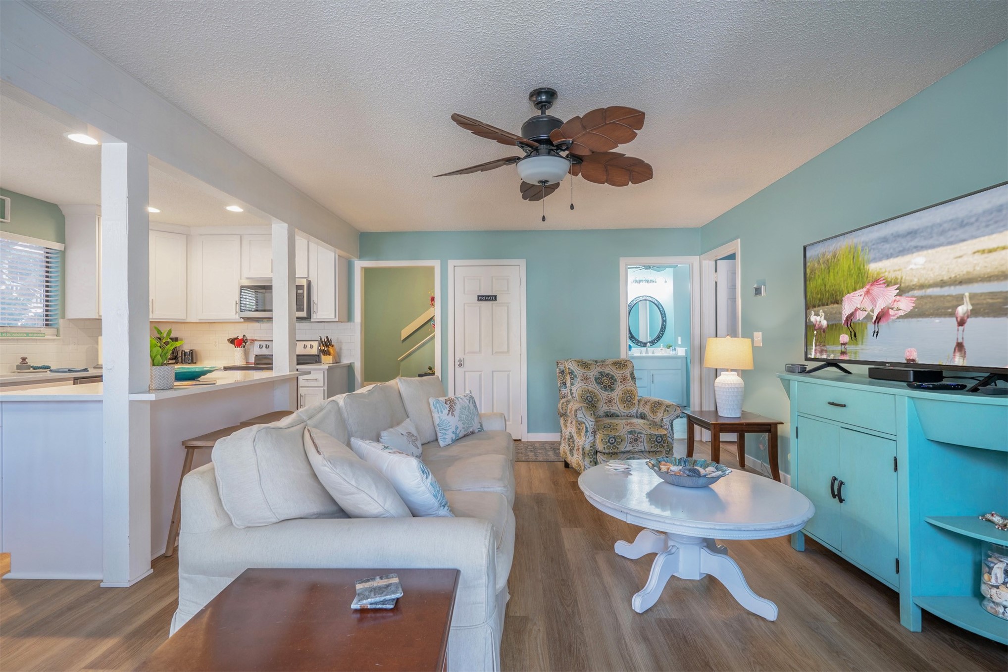 2892 Forest Ridge Drive, Unit V2 Fernandina Beach, FL 32034 - Photo 10 of 32 a living room with furniture and kitchen view