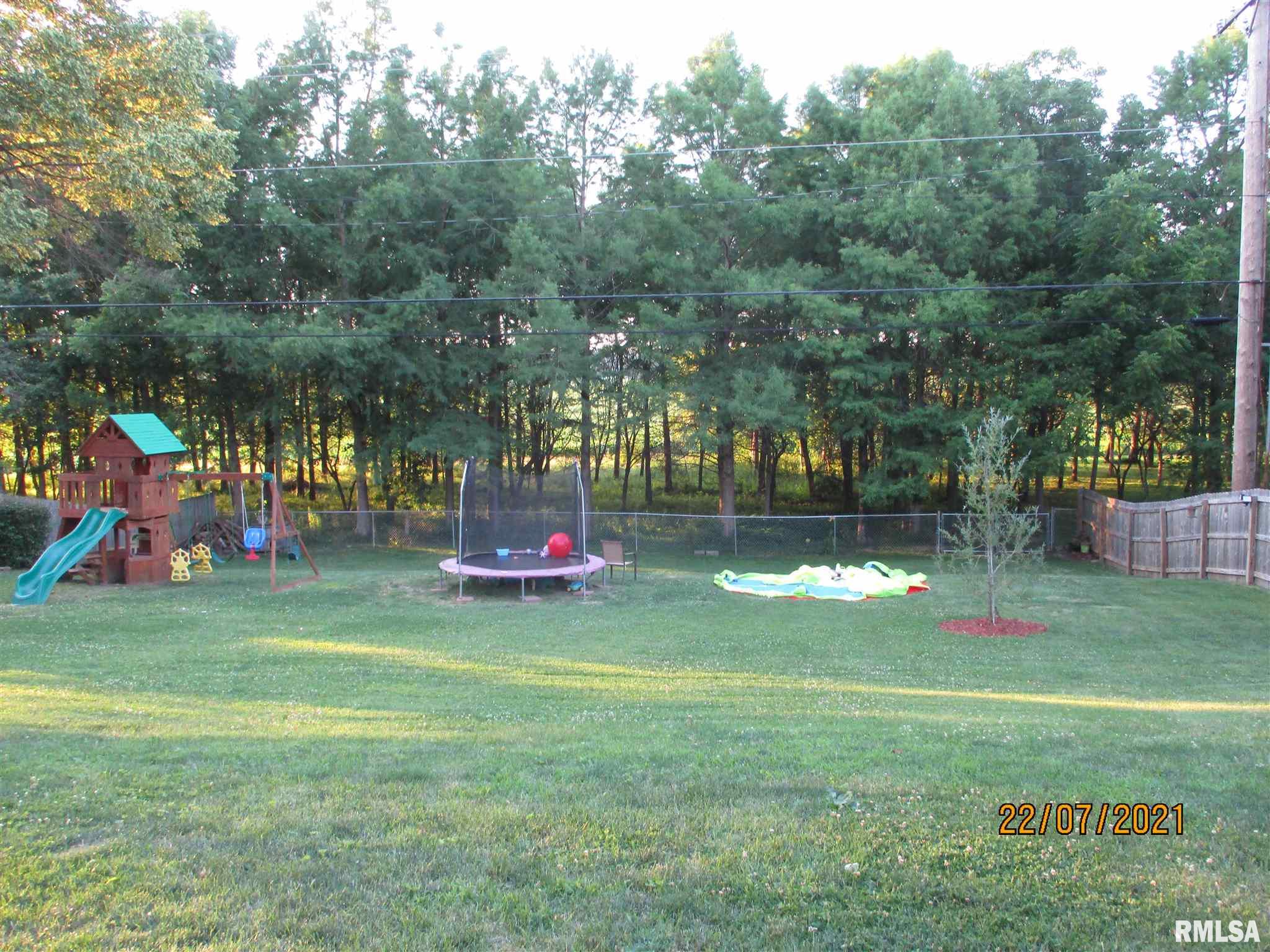61 Greencastle Circle Springfield, IL 62712 - Photo 12 of 15 Gallery Image 12