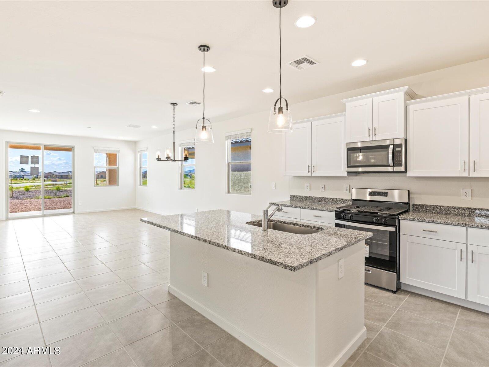 20650 North Candlelight Road Maricopa, AZ 85138 - Photo 17 of 53 23-20650_107
