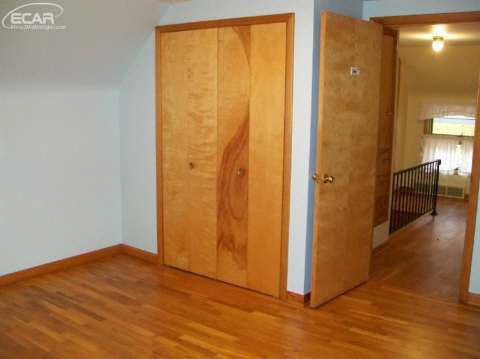 11467 West Pierson Road Flushing, MI 48433 - Photo 24 of 29 20423707-23.JPG
