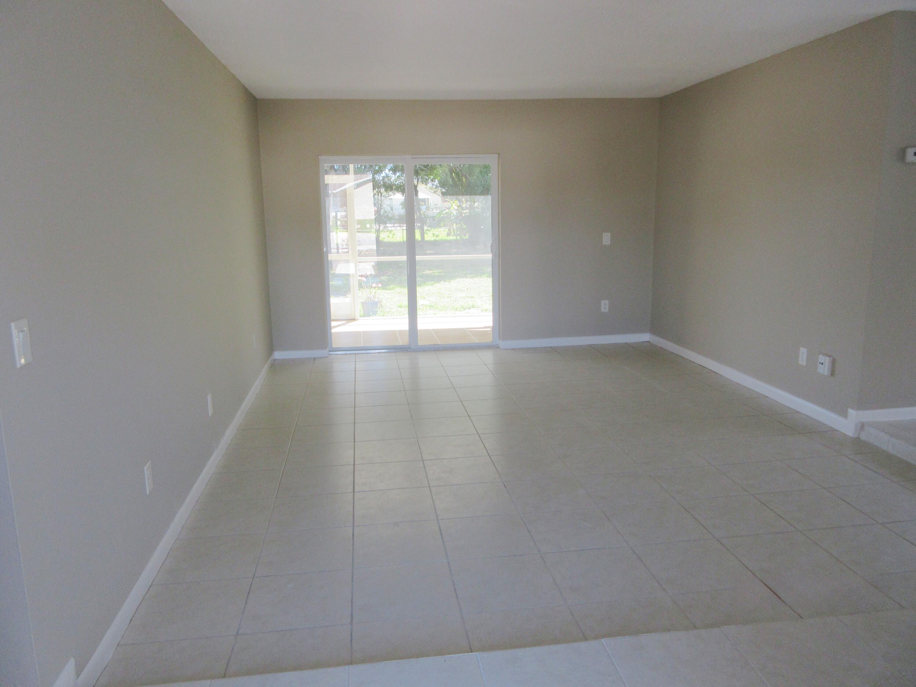 22748 Southwest 55th Way Boca Raton, FL 33433 - Photo 2 of 13 IMG_3862