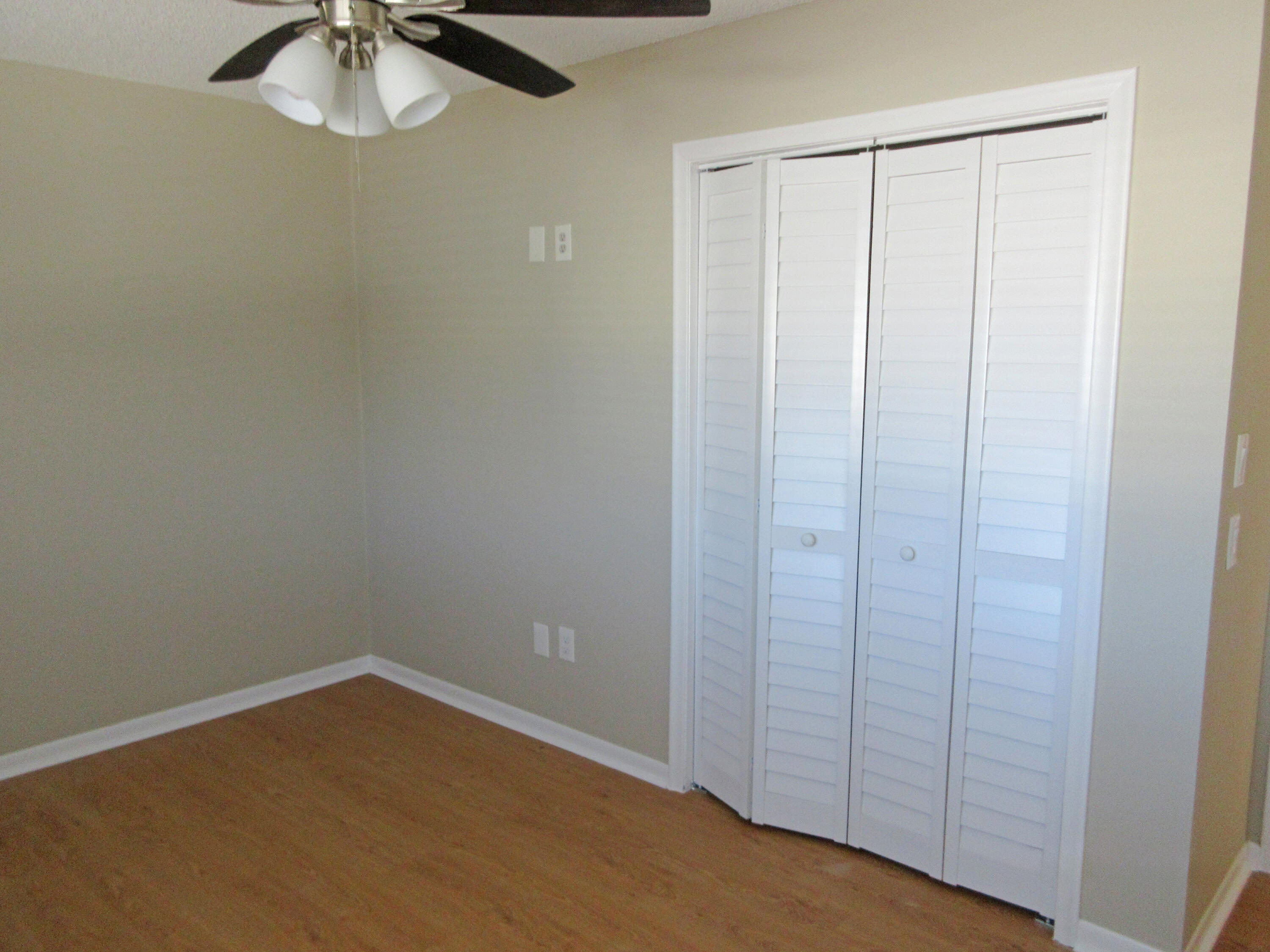 22748 Southwest 55th Way Boca Raton, FL 33433 - Photo 7 of 13 IMG_3875