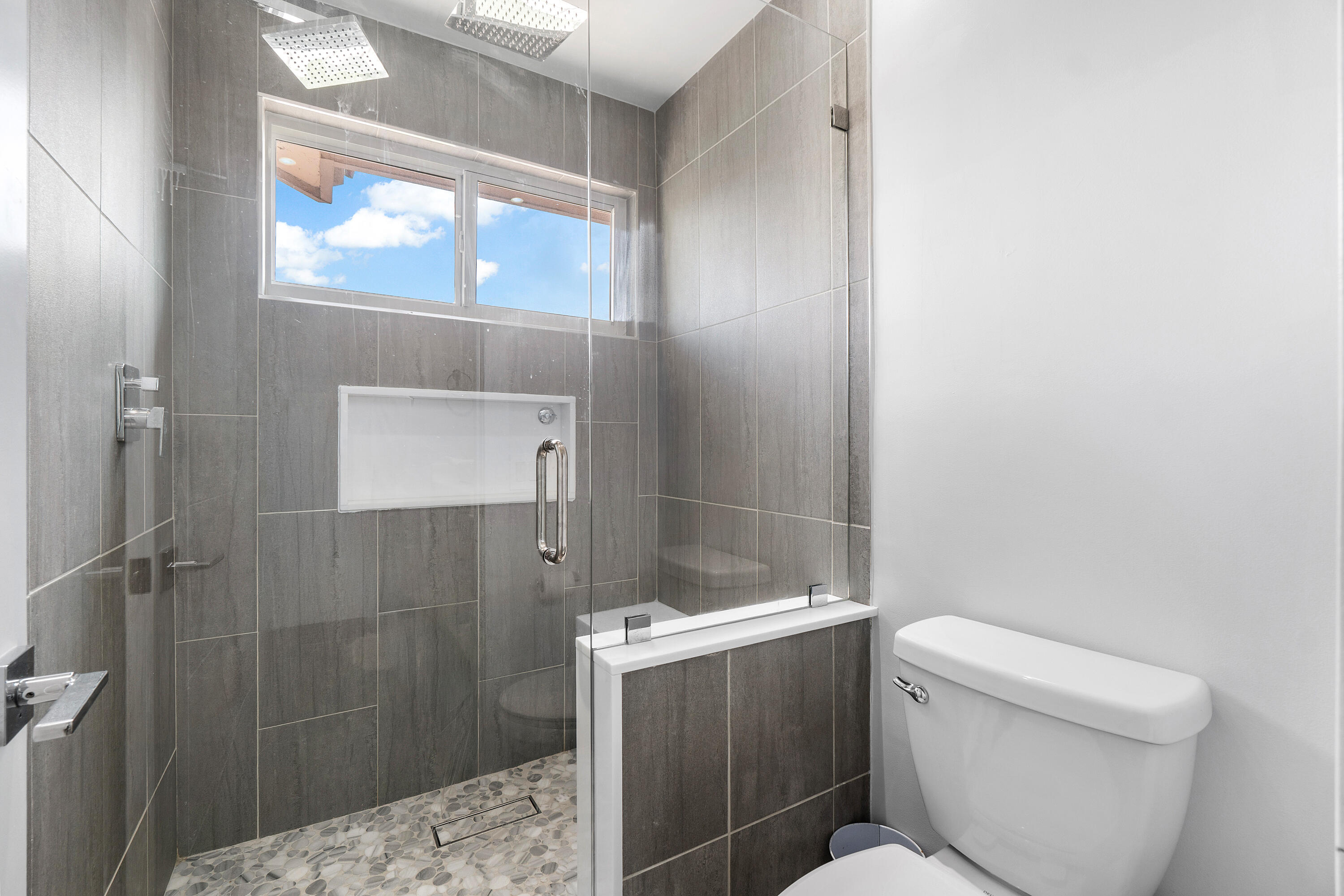 2550 Northwest 52nd Street Boca Raton, FL 33496 - Photo 34 of 64 Second Bathroom