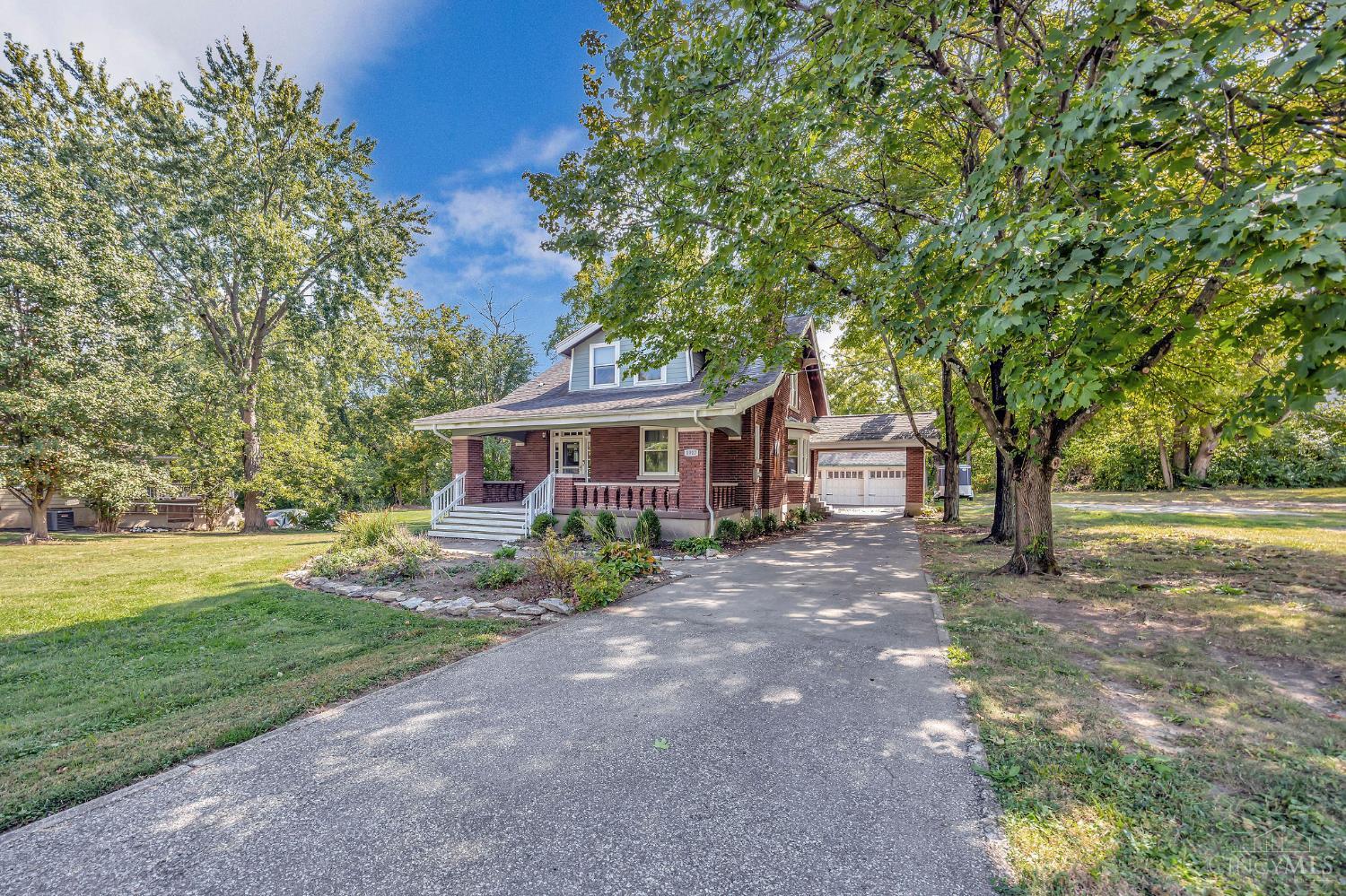 1917 Springdale Road Cincinnati, OH 45231 - Photo 3 of 62 Gallery Image 3