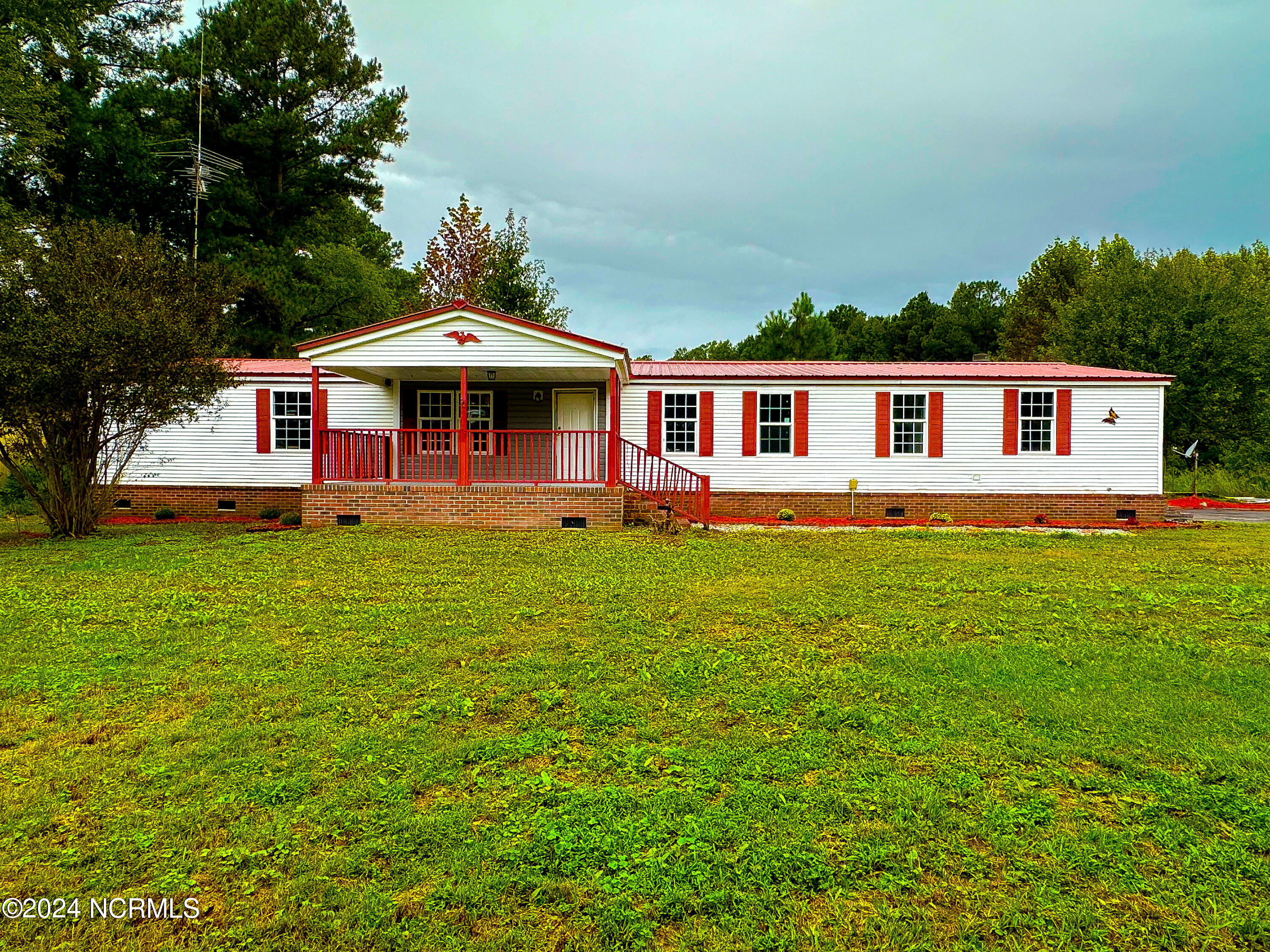 439 Goodwin Mill Road Hertford, NC 27944 - Photo 1 of 27 439 Goodwin Mill Rd-58