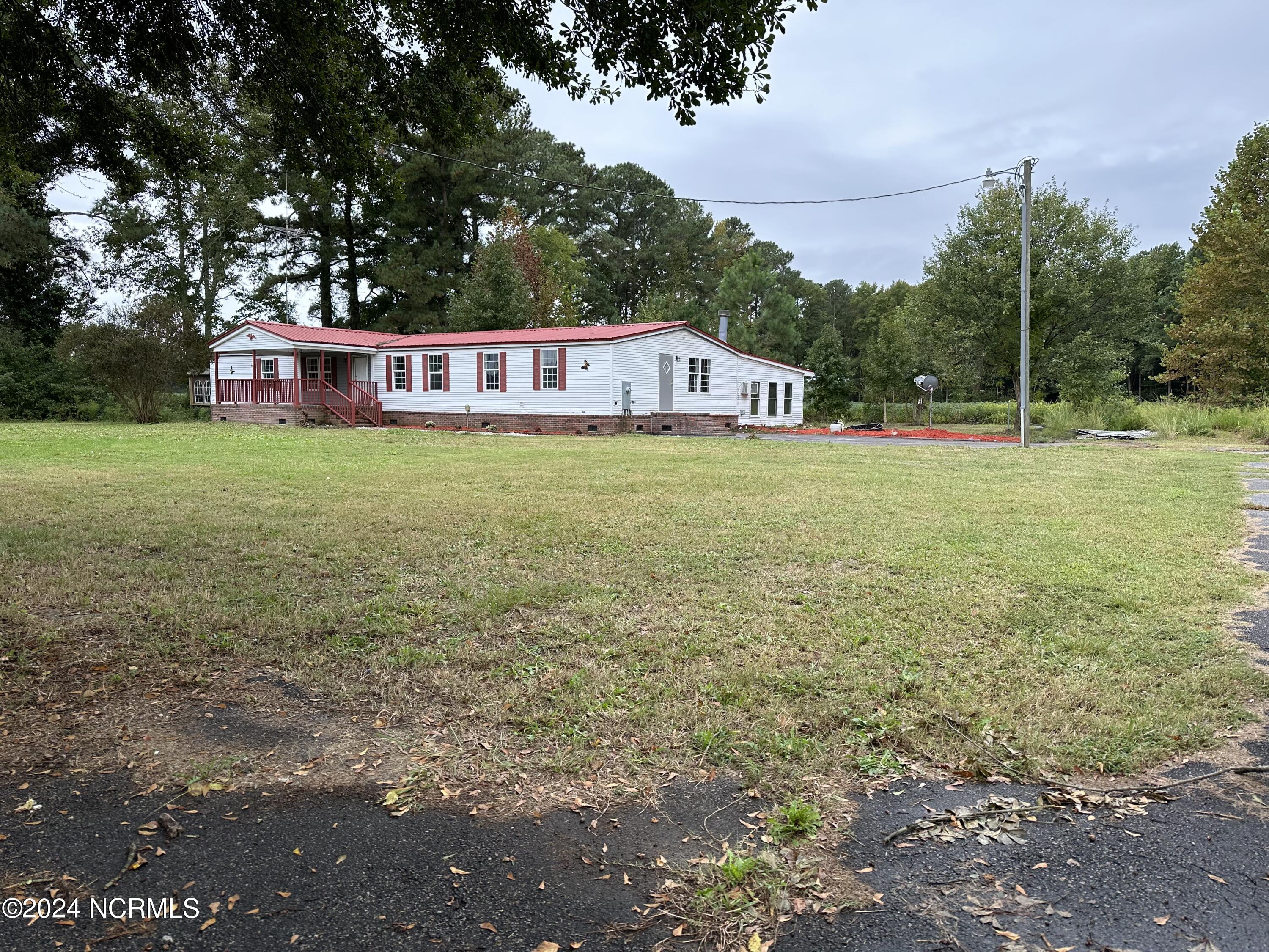 439 Goodwin Mill Road Hertford, NC 27944 - Photo 3 of 27 439 Goodwin Mill Rd-59