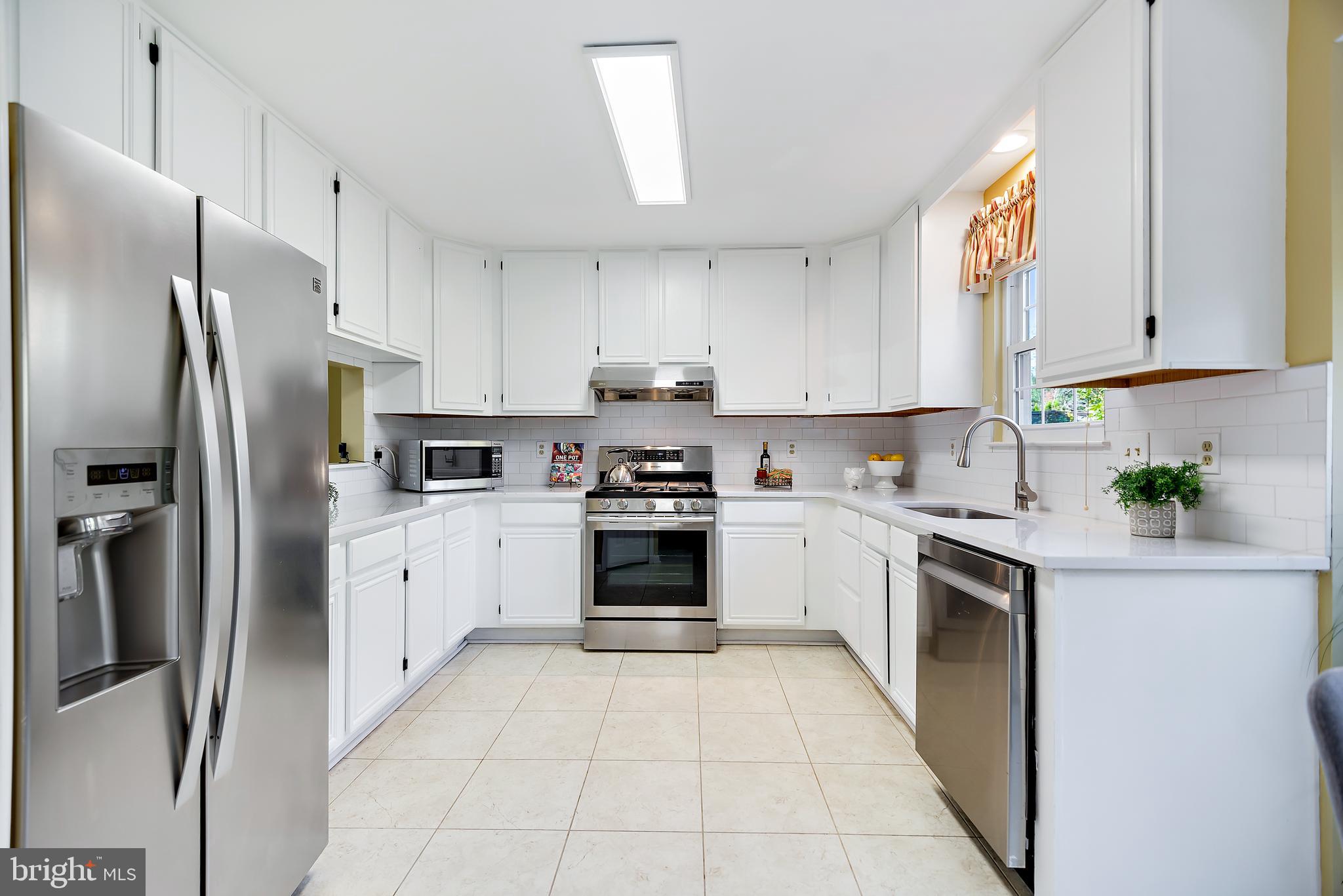 10906 Henlopen Court Silver Spring, MD 20902 - Photo 32 of 95 Gallery Image 32