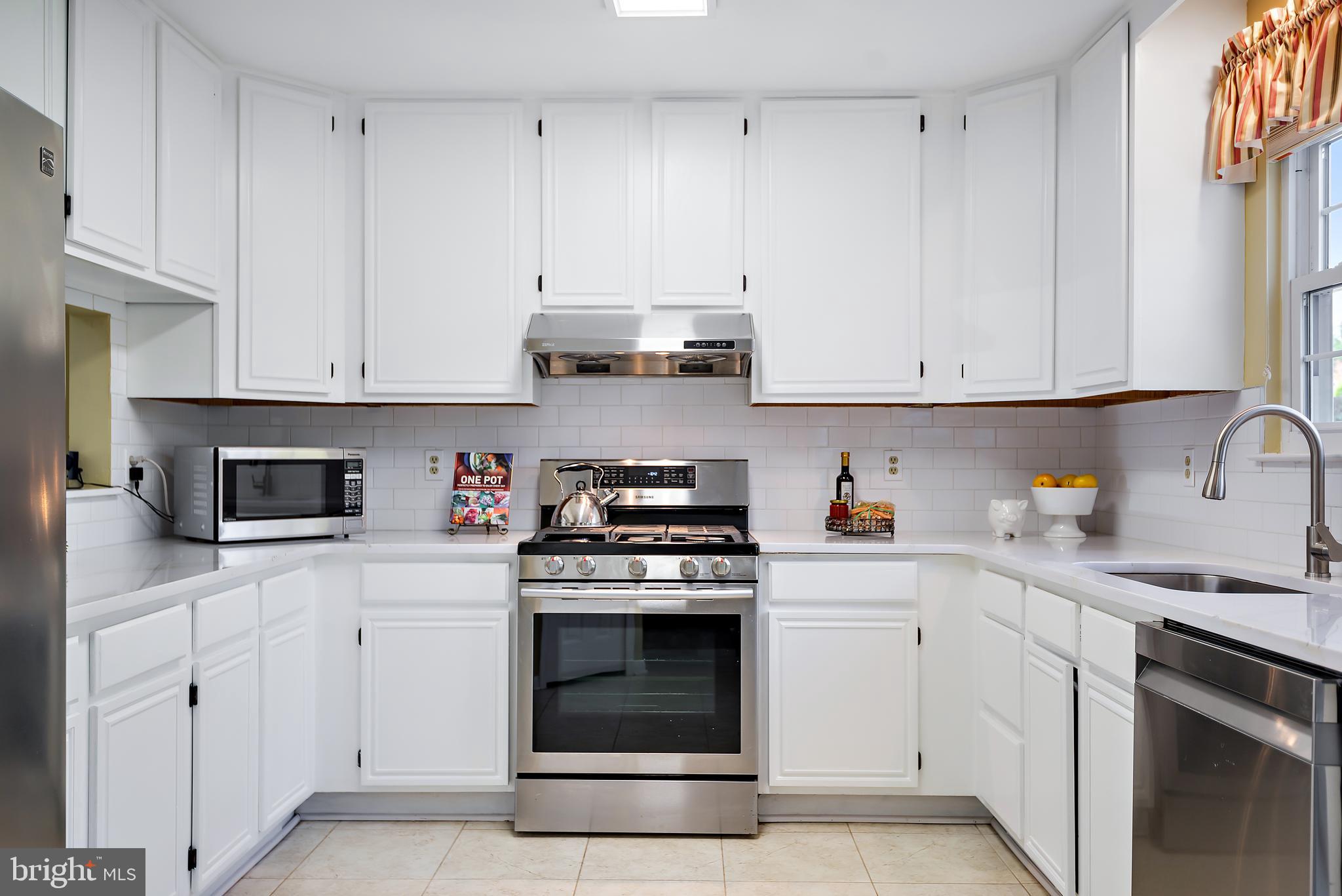 10906 Henlopen Court Silver Spring, MD 20902 - Photo 33 of 95 Gallery Image 33