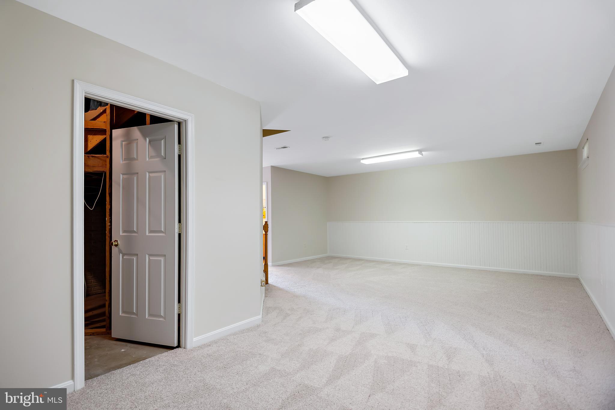 10906 Henlopen Court Silver Spring, MD 20902 - Photo 76 of 95 Gallery Image 76