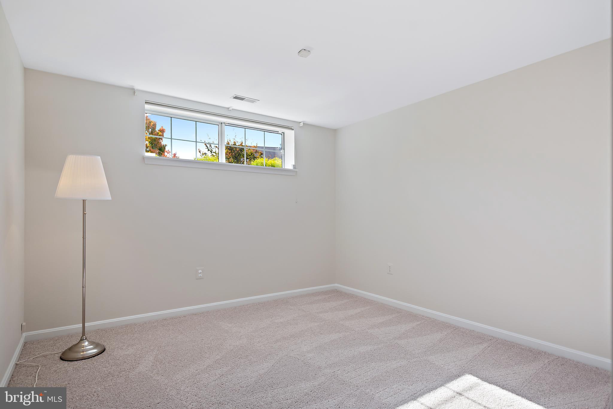 10906 Henlopen Court Silver Spring, MD 20902 - Photo 83 of 95 Gallery Image 83
