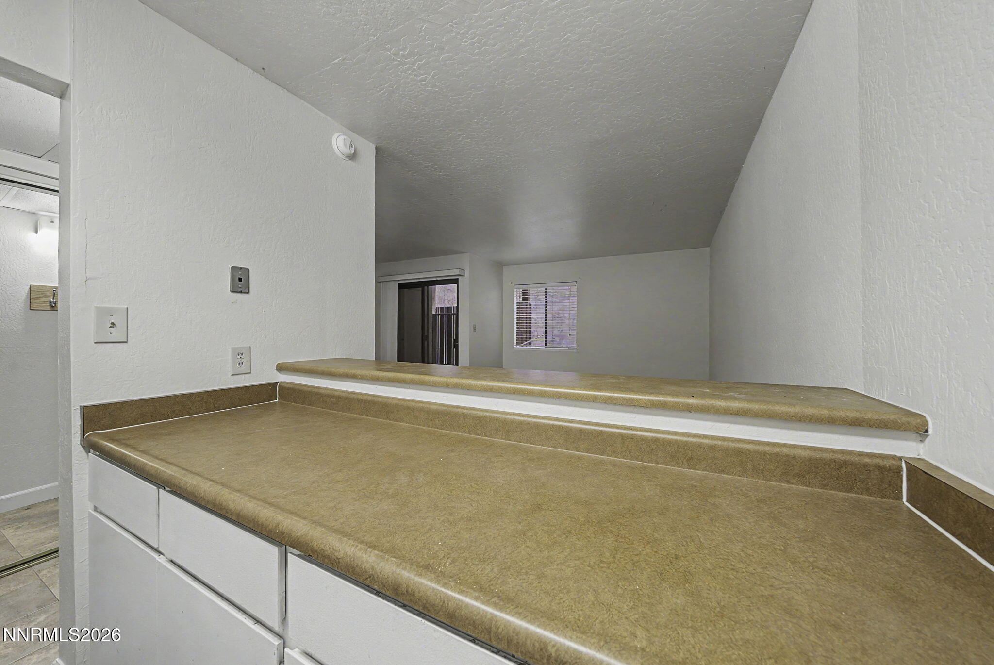 1000 Beck Drive, Unit 159 Reno, NV 89509 - Photo 5 of 26 5-DSC07551-Edit