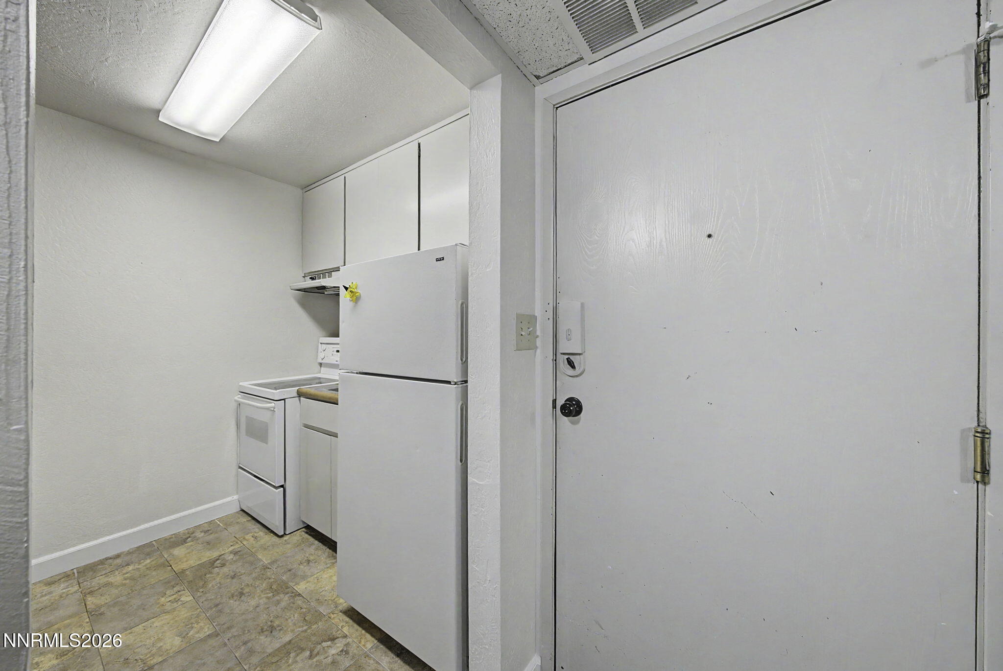 1000 Beck Drive, Unit 159 Reno, NV 89509 - Photo 6 of 26 6-DSC07534-Edit