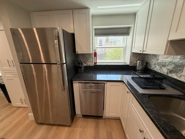 $1,500 | 100 South Stratford Avenue, Ventnor City, NJ 08406