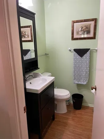 $3,200 | 206 Lakewood Drive, Unit 206, Bradenton, FL 34210