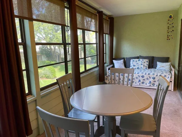 $3,200 | 206 Lakewood Drive, Unit 206, Bradenton, FL 34210