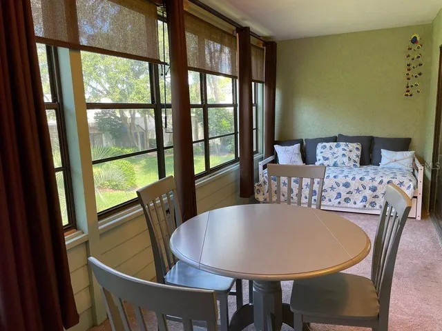 $3,200 | 206 Lakewood Drive, Unit 206, Bradenton, FL 34210