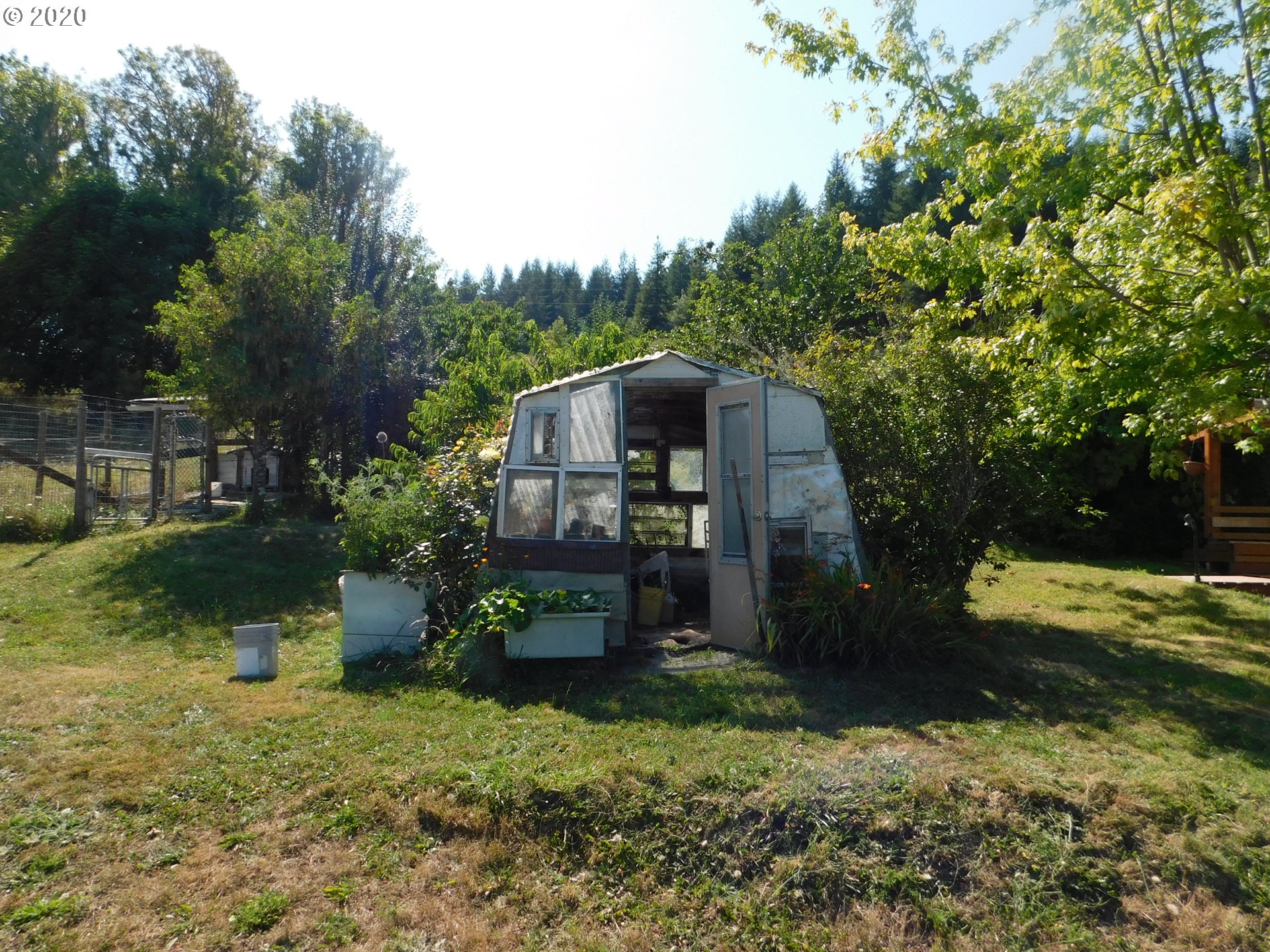52466 Old Broadbent Road Myrtle Point, OR 97458 - Photo 20 of 31 Gallery Image 20