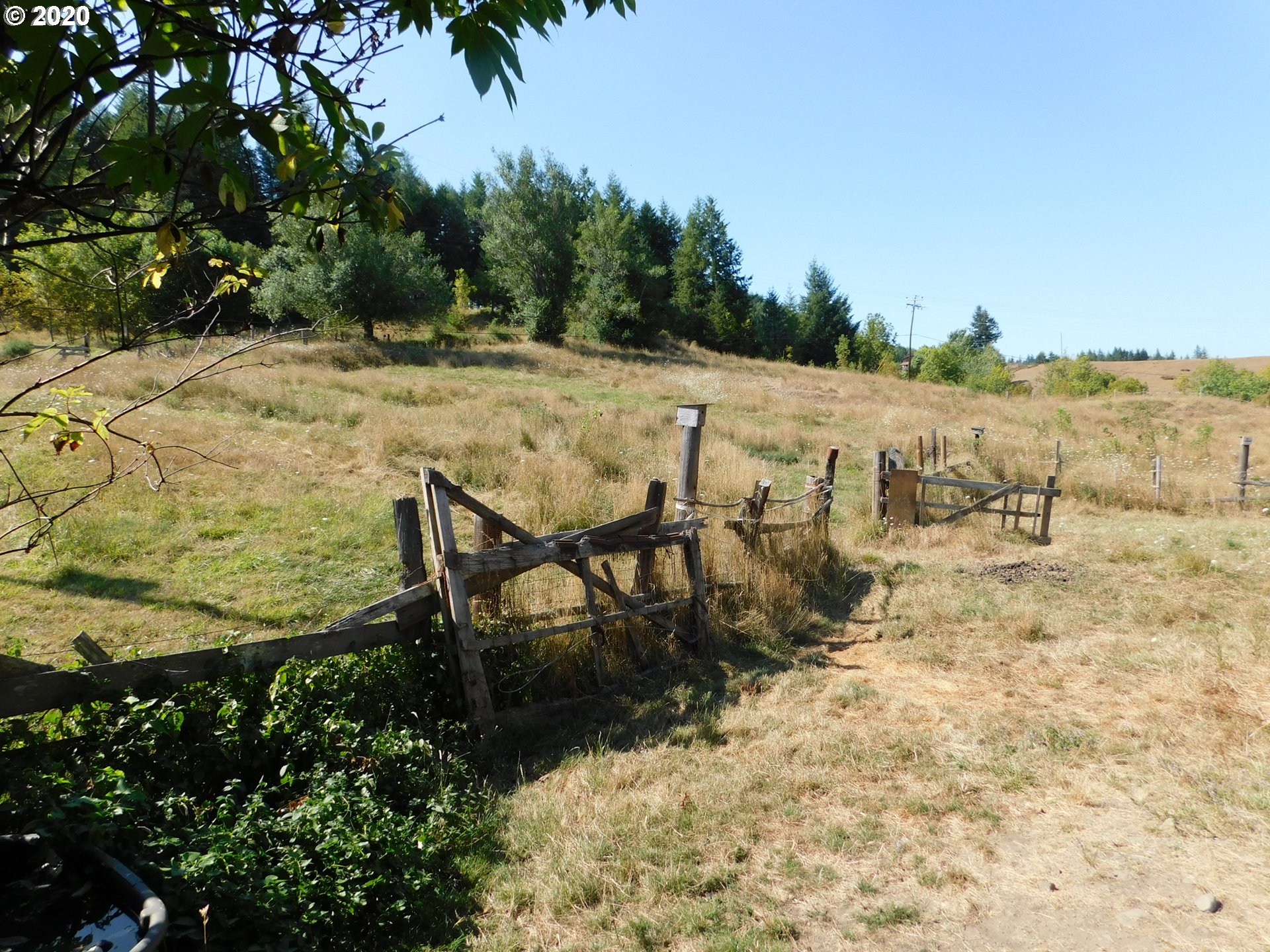 52466 Old Broadbent Road Myrtle Point, OR 97458 - Photo 27 of 31 Gallery Image 27