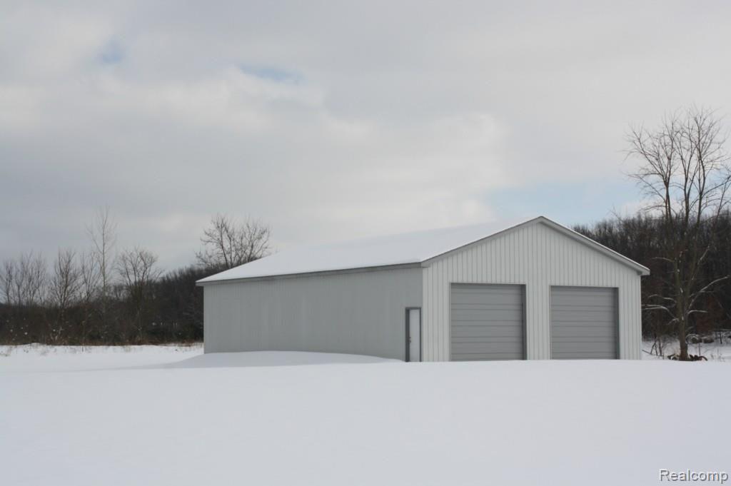 16145 Murray Road Byron, MI 48418 - Photo 16 of 20 16145 Murray Rd. & family photos 038