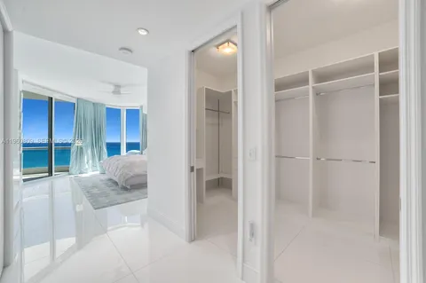 $4,450,000 | 16051 Collins Avenue, Unit 2503, Sunny Isles Beach, FL 33160