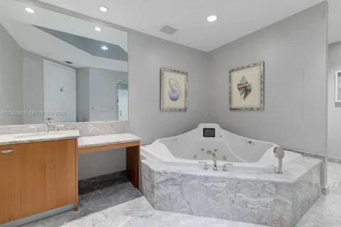 $4,450,000 | 16051 Collins Avenue, Unit 2503, Sunny Isles Beach, FL 33160