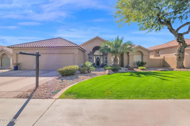 $789,900 | 2443 East Goldenrod Street, Phoenix, AZ 85048
