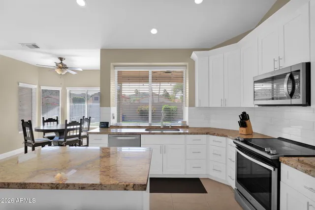 $789,900 | 2443 East Goldenrod Street, Phoenix, AZ 85048