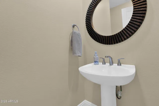 $789,900 | 2443 East Goldenrod Street, Phoenix, AZ 85048