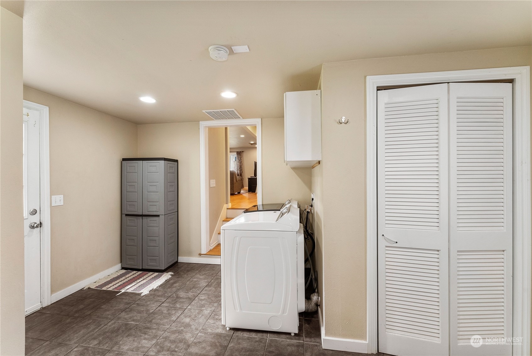 14231 Maple Road Southeast Port Orchard, WA 98367 - Photo 15 of 35 Gallery Image 15