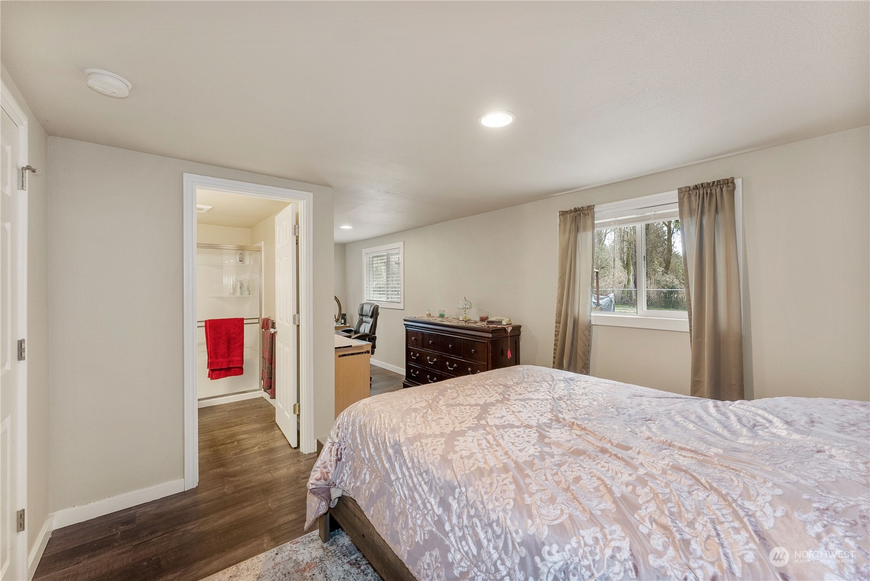 14231 Maple Road Southeast Port Orchard, WA 98367 - Photo 18 of 35 Gallery Image 18