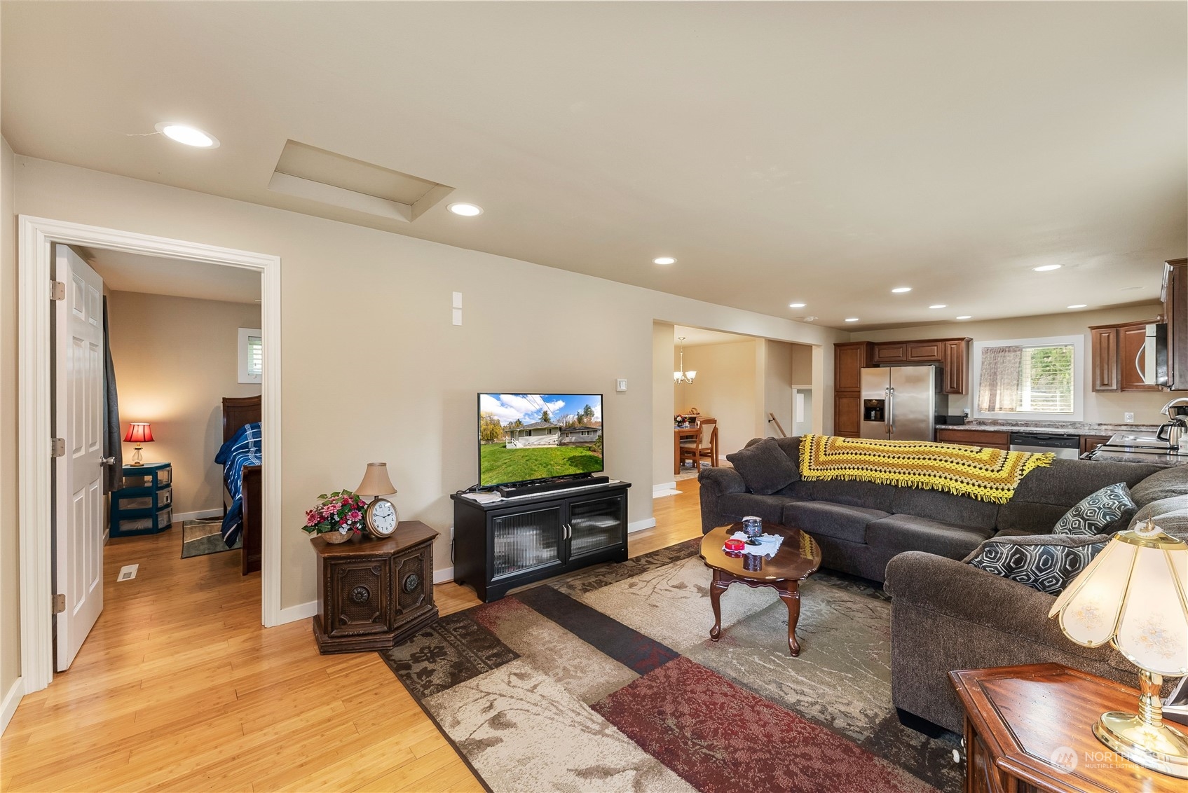 14231 Maple Road Southeast Port Orchard, WA 98367 - Photo 2 of 35 Gallery Image 2