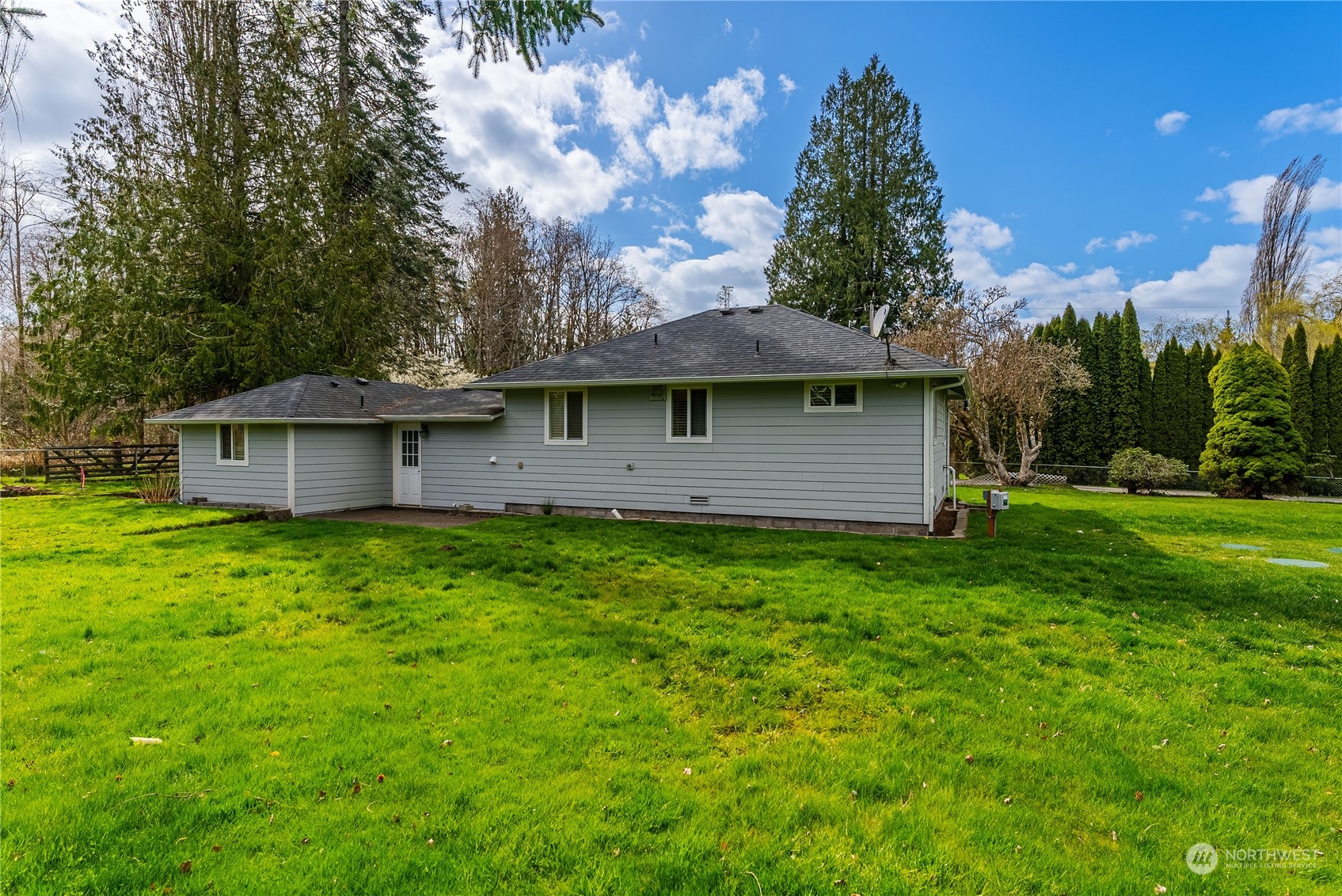 14231 Maple Road Southeast Port Orchard, WA 98367 - Photo 26 of 35 Gallery Image 26