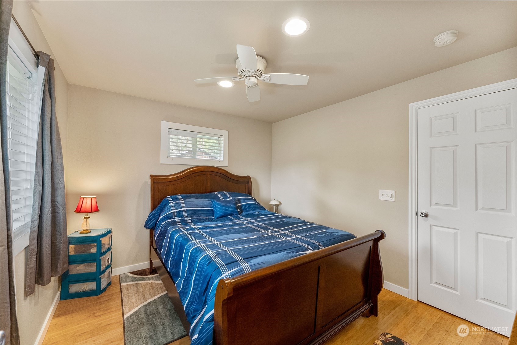 14231 Maple Road Southeast Port Orchard, WA 98367 - Photo 10 of 35 Gallery Image 10