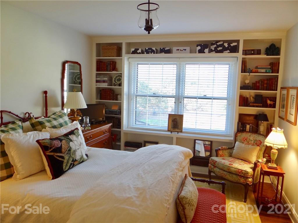 5913 Gate Post Road Charlotte, NC 28211 - Photo 21 of 42 Gallery Image 21