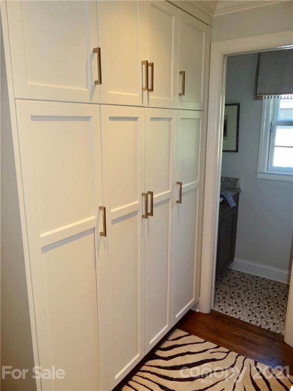 5913 Gate Post Road Charlotte, NC 28211 - Photo 35 of 42 Gallery Image 35