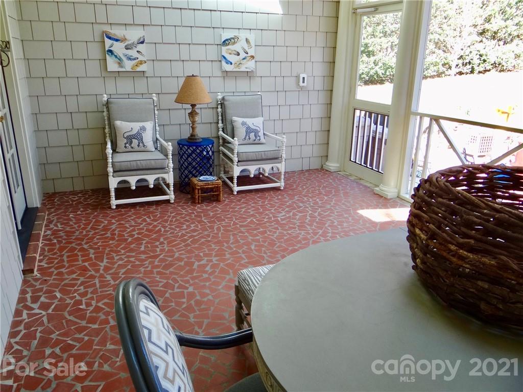 5913 Gate Post Road Charlotte, NC 28211 - Photo 38 of 42 Gallery Image 38