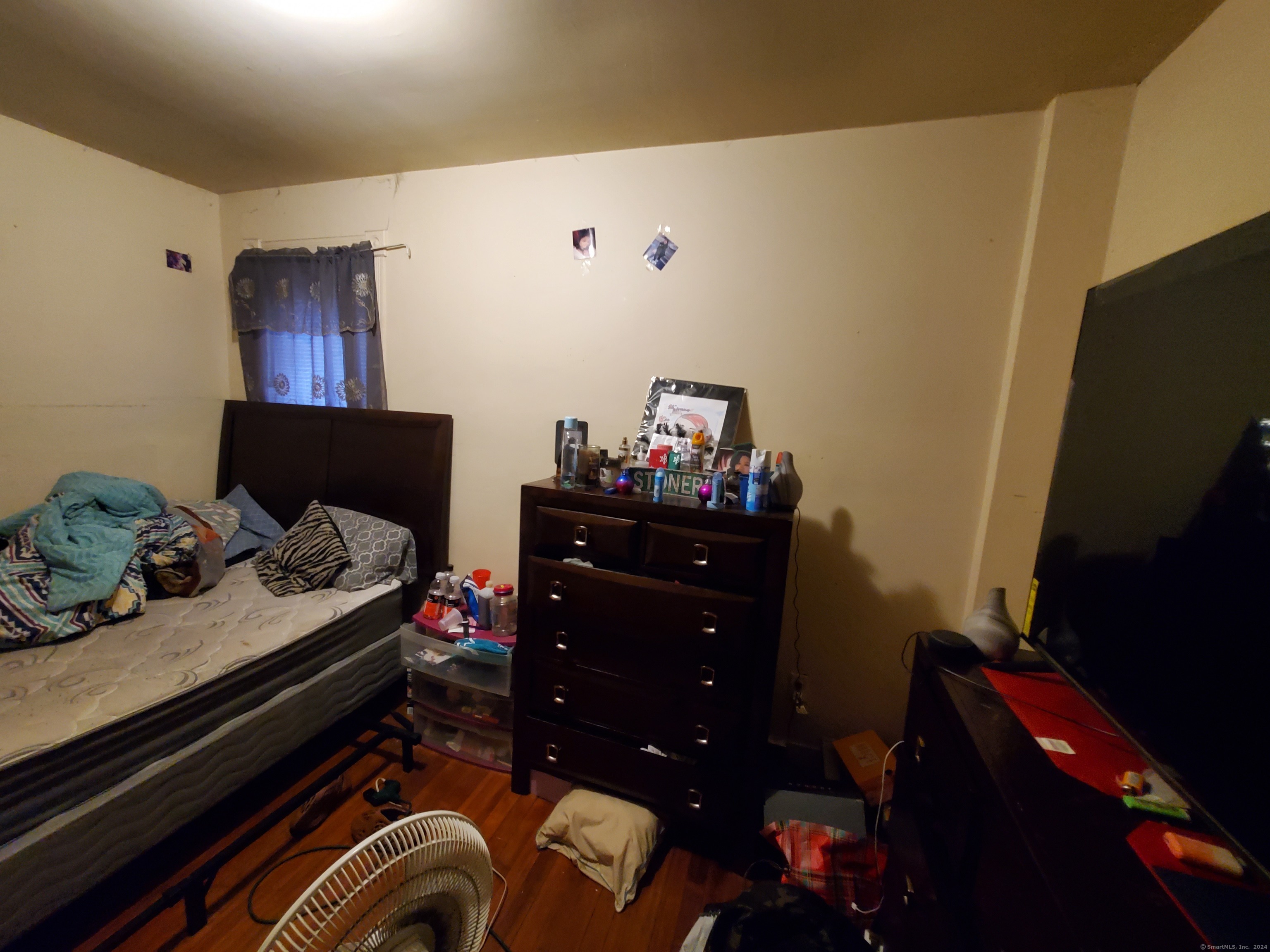 164 Edgewood Street Hartford, CT 06112 - Photo 12 of 32