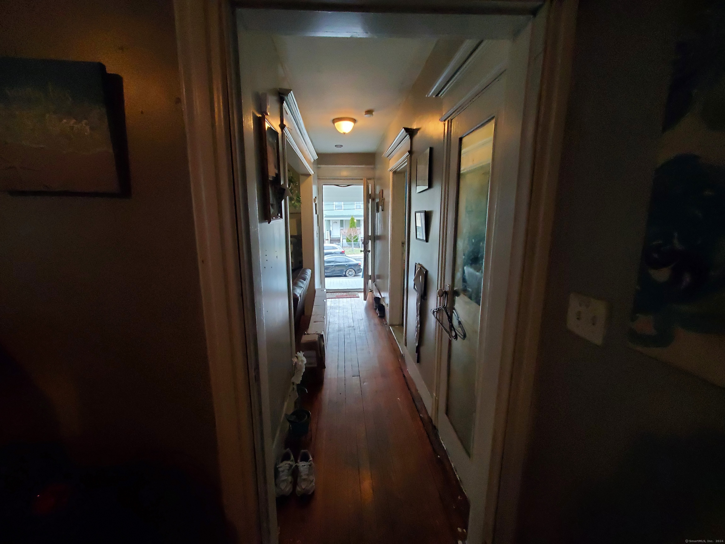 164 Edgewood Street Hartford, CT 06112 - Photo 18 of 32