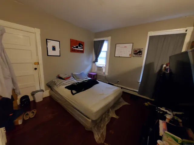 $365,000 | 164 Edgewood Street, Hartford, CT 06112