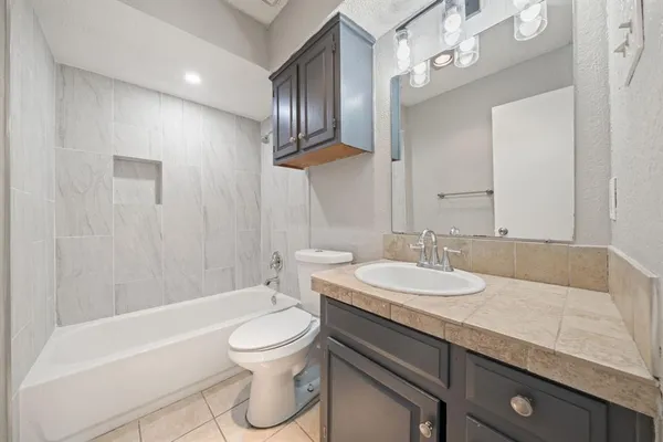 $2,000 | 3826 Jewel Street, Sachse, TX 75048