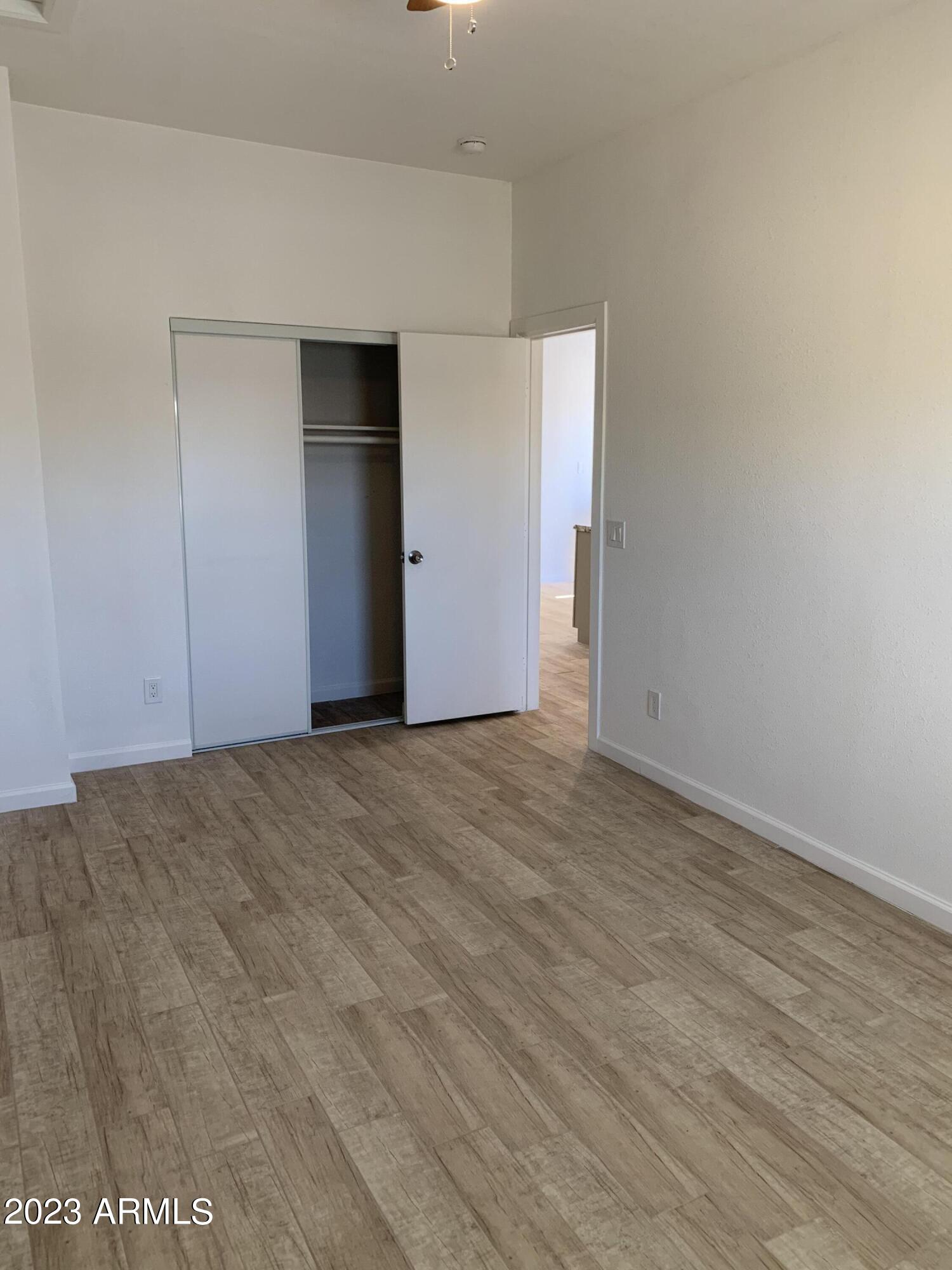 1759 West Hadley Street, Unit B Phoenix, AZ 85007 - Photo 11 of 11 IMG_9222