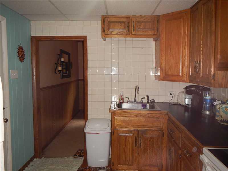 1520 Edgewood Road Beaver Falls, PA 15010 - Photo 3 of 17 Kitchen.