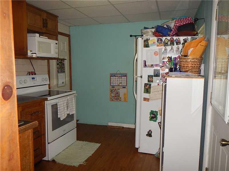 1520 Edgewood Road Beaver Falls, PA 15010 - Photo 5 of 17 Kitchen.