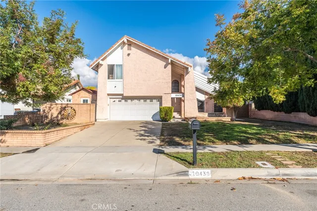 $799,000 | 10438 Palo Alto Street, Rancho Cucamonga, CA 91730