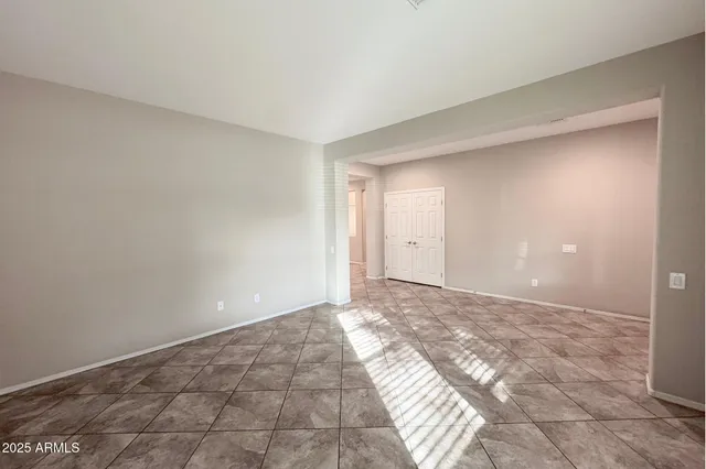 $2,299 | 10904 East Sebring Avenue, Mesa, AZ 85212