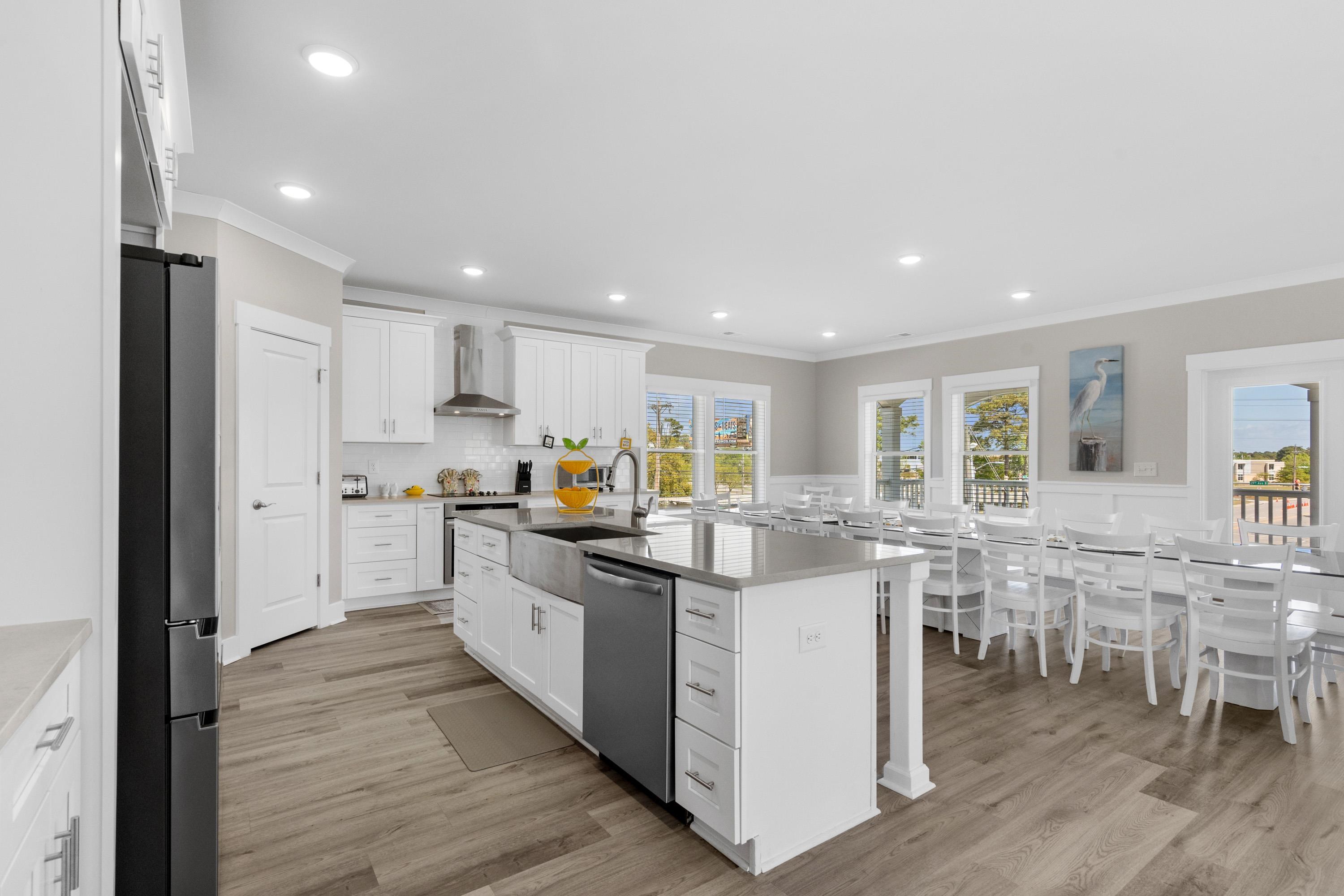 520 28th Avenue North Myrtle Beach, SC 29577 - Photo 12 of 72
