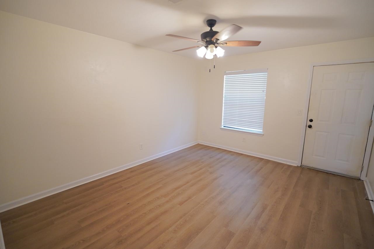 1188 High Road Tallahassee, FL 32304 - Photo 9 of 14