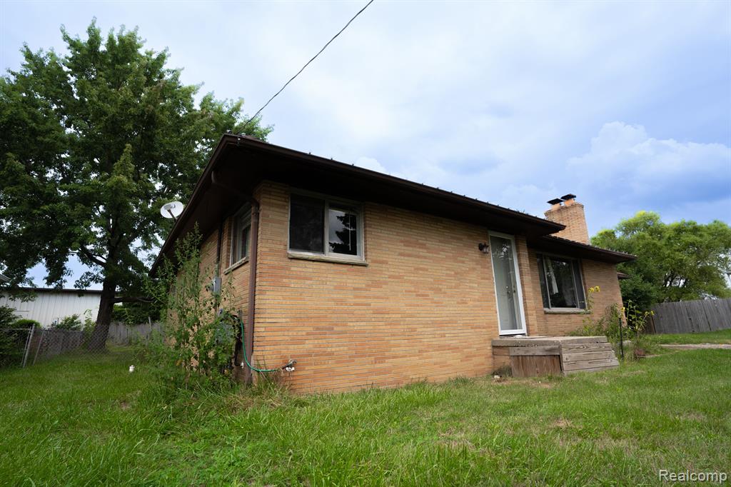 5122 West Bristol Road Flint, MI 48507 - Photo 29 of 31